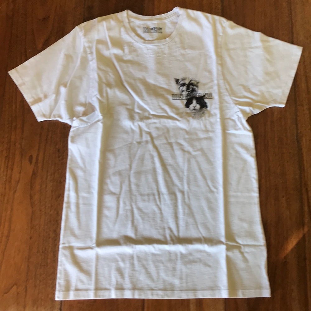 White T-shirt with logo